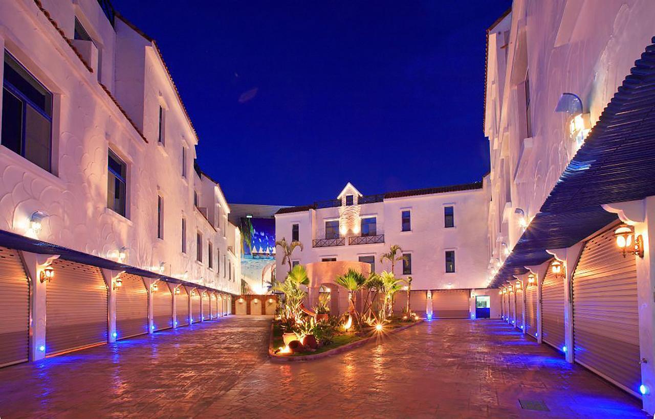 Blue Coast Spa Motel Цзілун Екстер'єр фото
